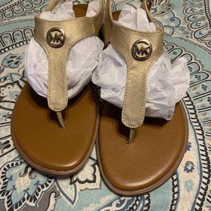 MICHAEL Michael Kors Women's MK Plate Flat Thong Sandals, NEW